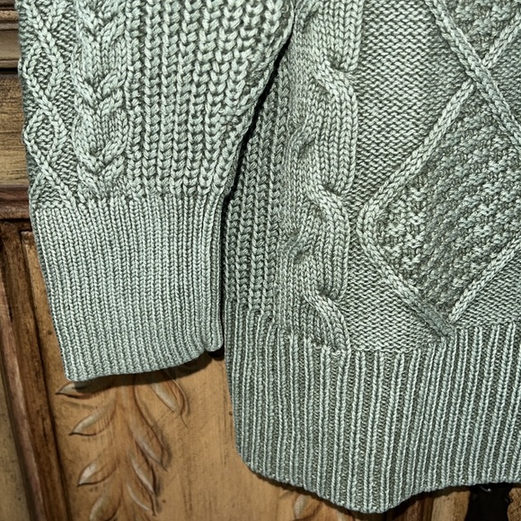 Aerie Cable Knit V-Neck Sweater - Picture 6 of 8